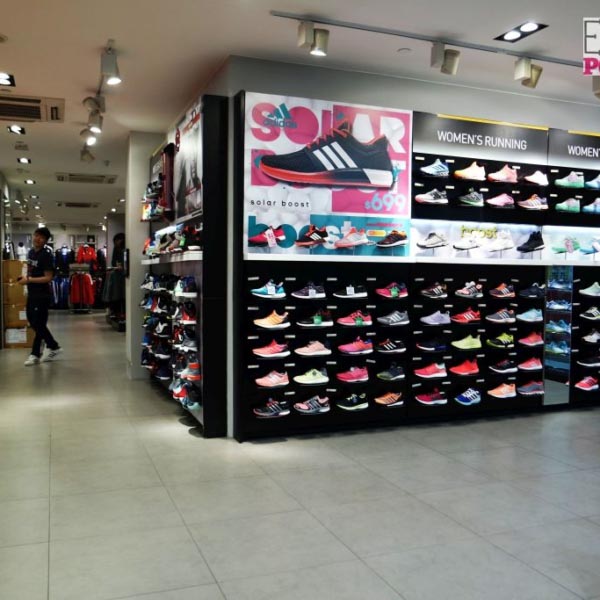 Sneaker Street in Hong Kong Fa Yuen Street